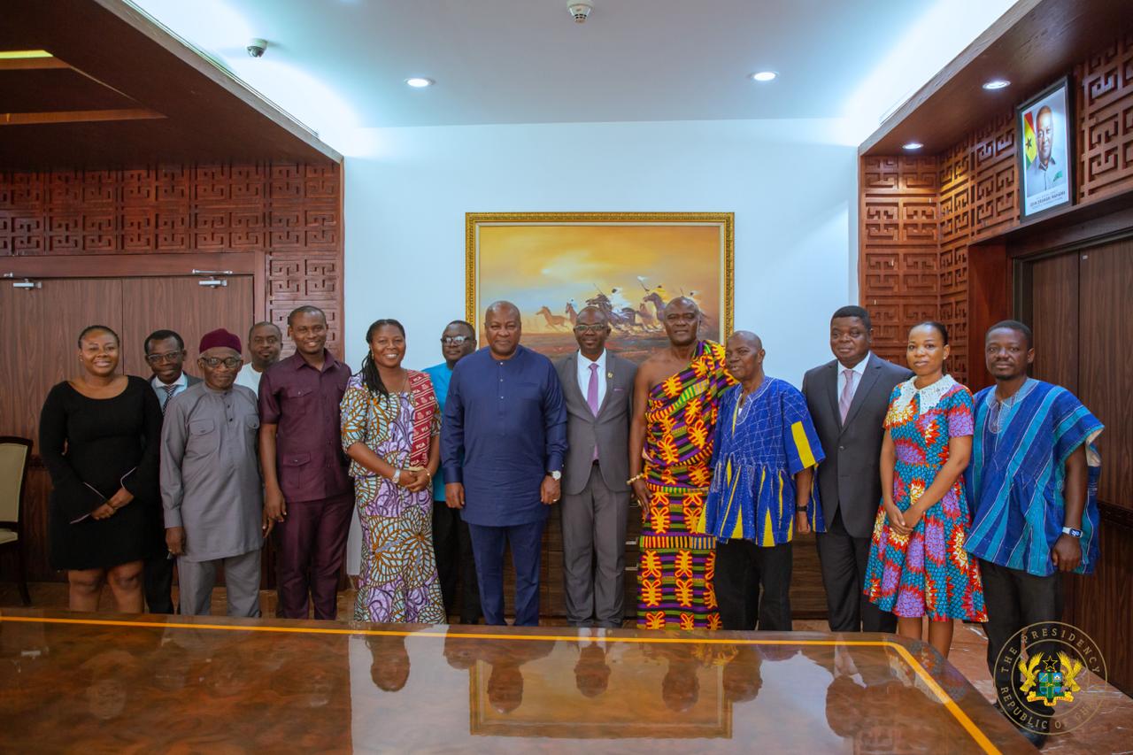 Oil funds for ‘Big Push’ will be efficiently used – Mahama tells PIAC members