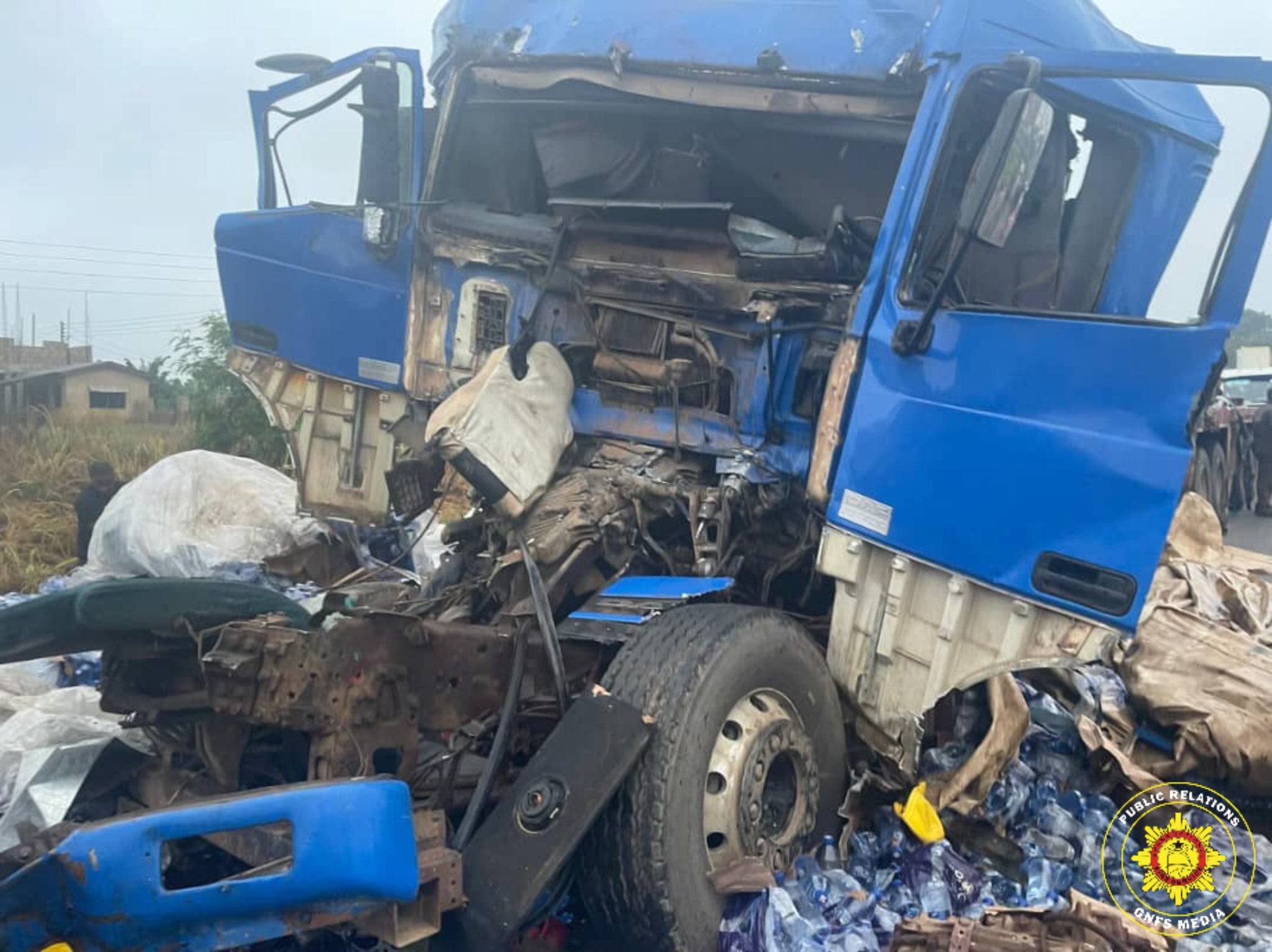 Asante Akim Central: GNFS officials rescue two individuals in trailer crash