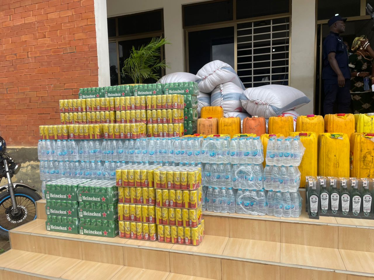 MCE donates to Homowo festivals, relays Mahama’s call for peaceful coexistence