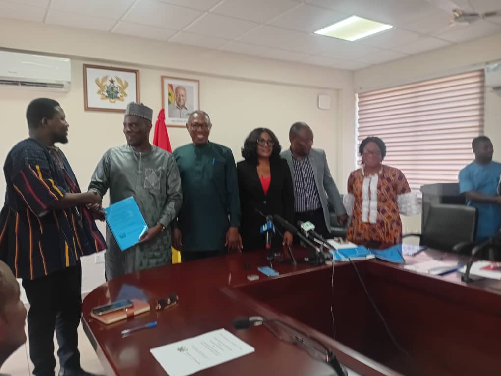 Government places 25,000 students in private senior high schools – Education Minister